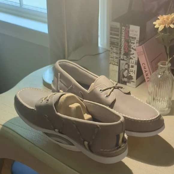 New In Box Sperry Webbing Sport Boat Shoes - Picture 4 of 10